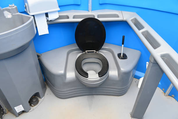 Best Porta potty services near me  in Dell Rapids, SD